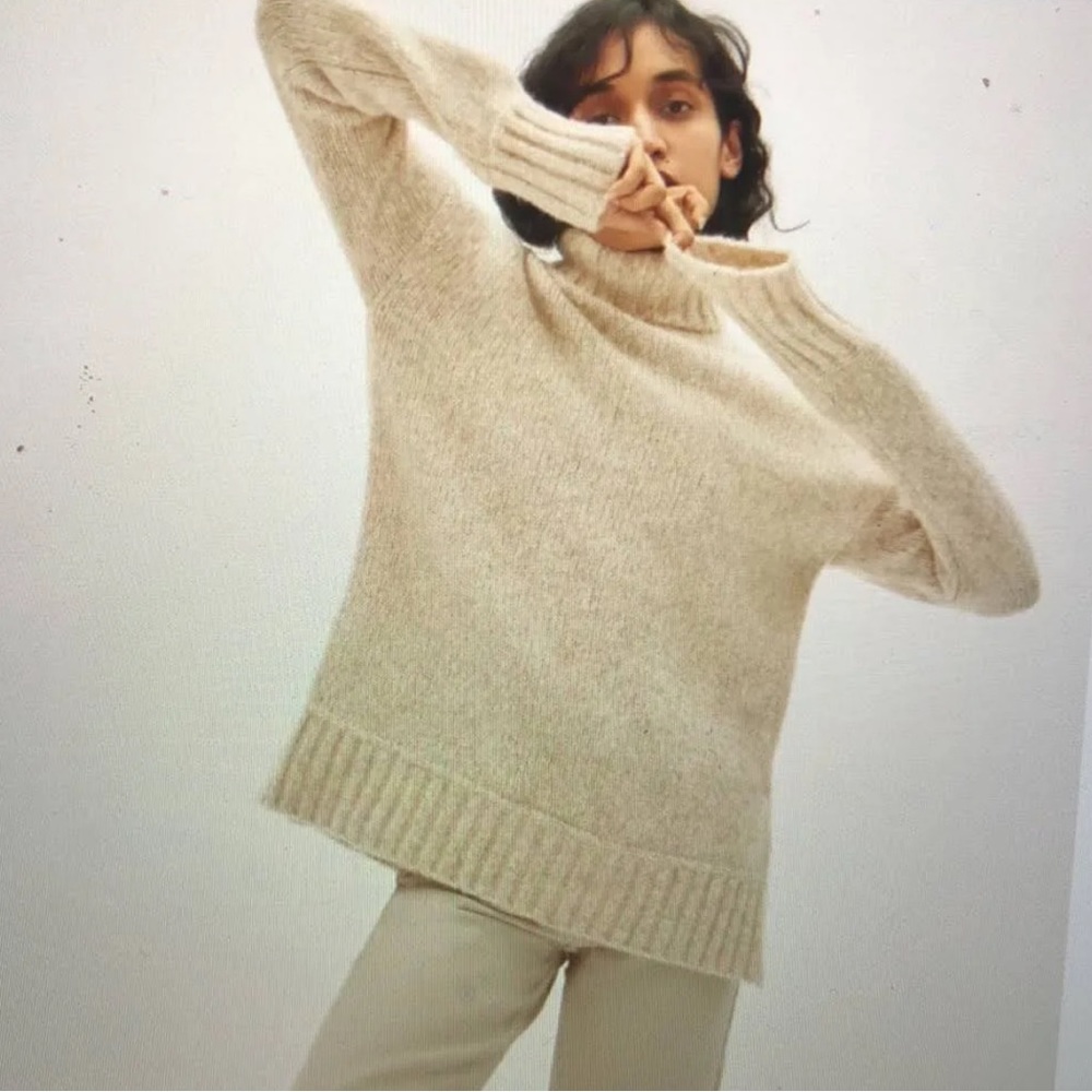 Everlane The Cloud Sweater, Size Small